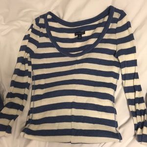 American Eagle Long Sleeve T-shirt